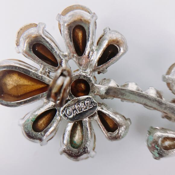 Vintage Signed Czecho Floral Brooch, Open Back Rhinestones - Picture 6 of 10